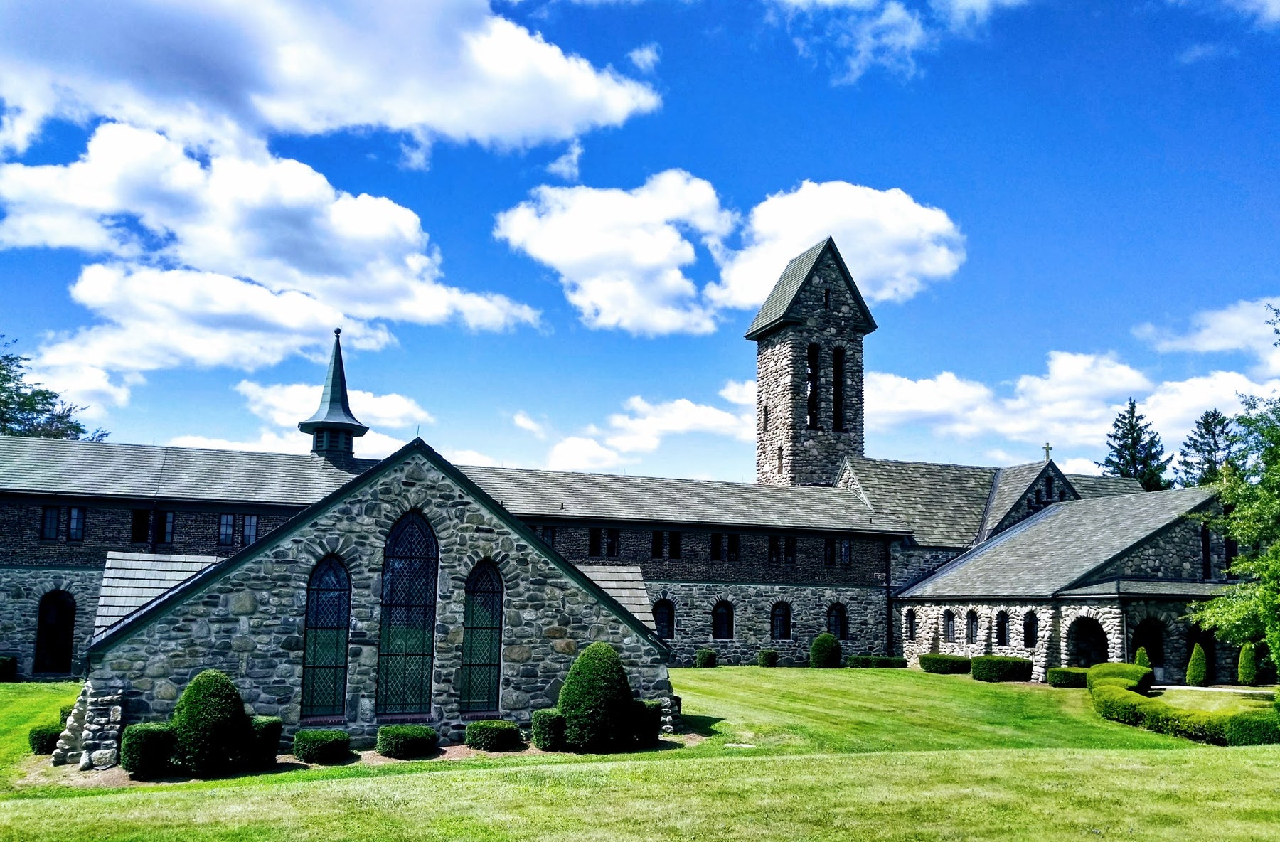 Showroom – The Holy Rood Guild