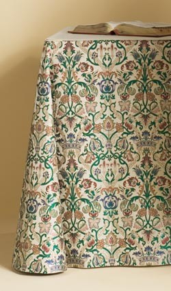 Custom Matching Items – The Holy Rood Guild